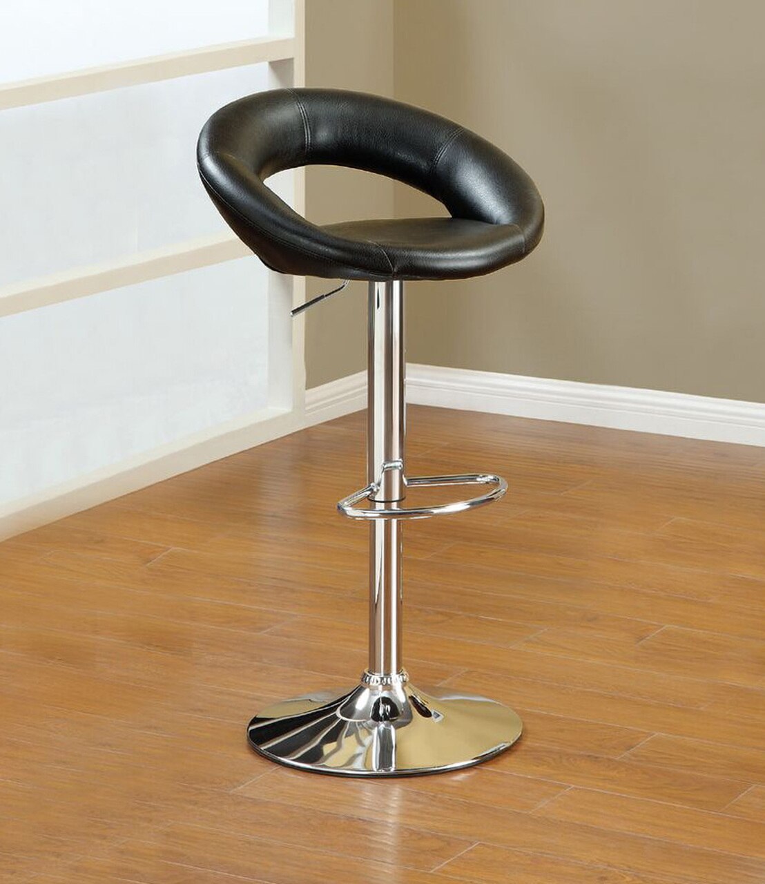 Barstool